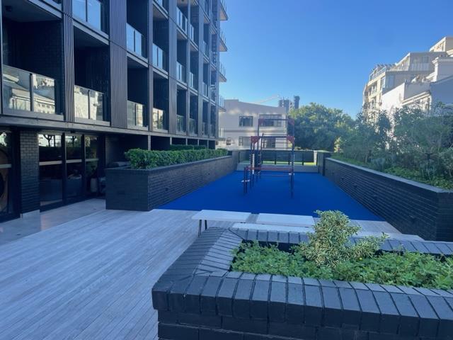 2 Bedroom Property for Sale in Sea Point Western Cape